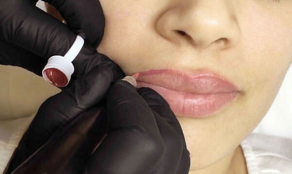 Saint Denis - Maquillage Permanent Lips 240€ Retouche incluse (Acompte 60€)