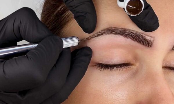 Microblading 200€ Retouche Incluse (Acompte 60€)
